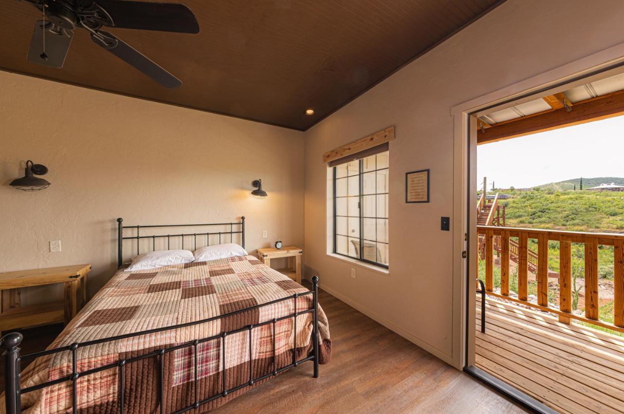 -Pet Friendly- Miners Cabin #6 - King Bed With Private Balcony Tombstone Bagian luar foto