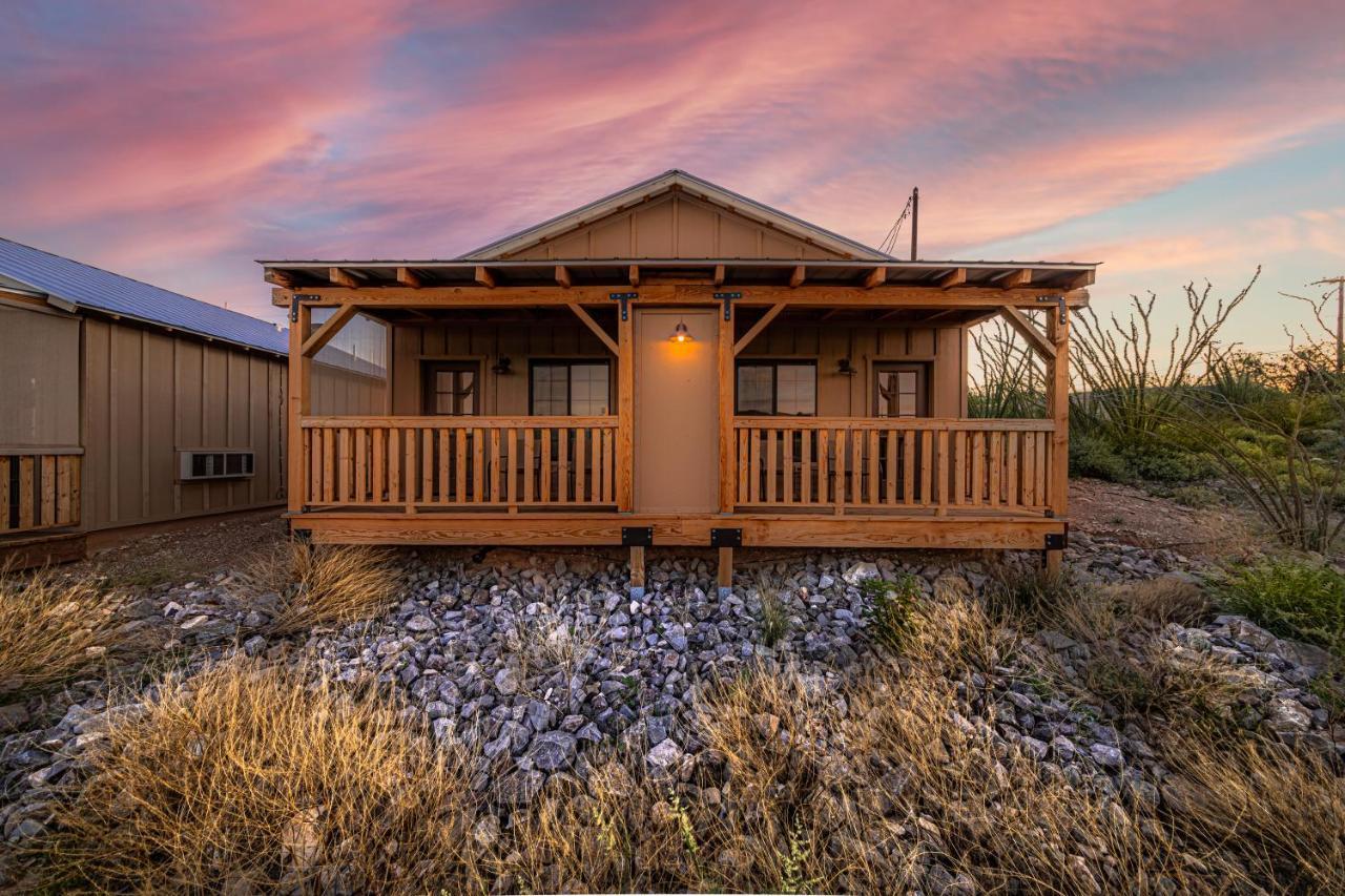 -Pet Friendly- Miners Cabin #6 - King Bed With Private Balcony Tombstone Bagian luar foto