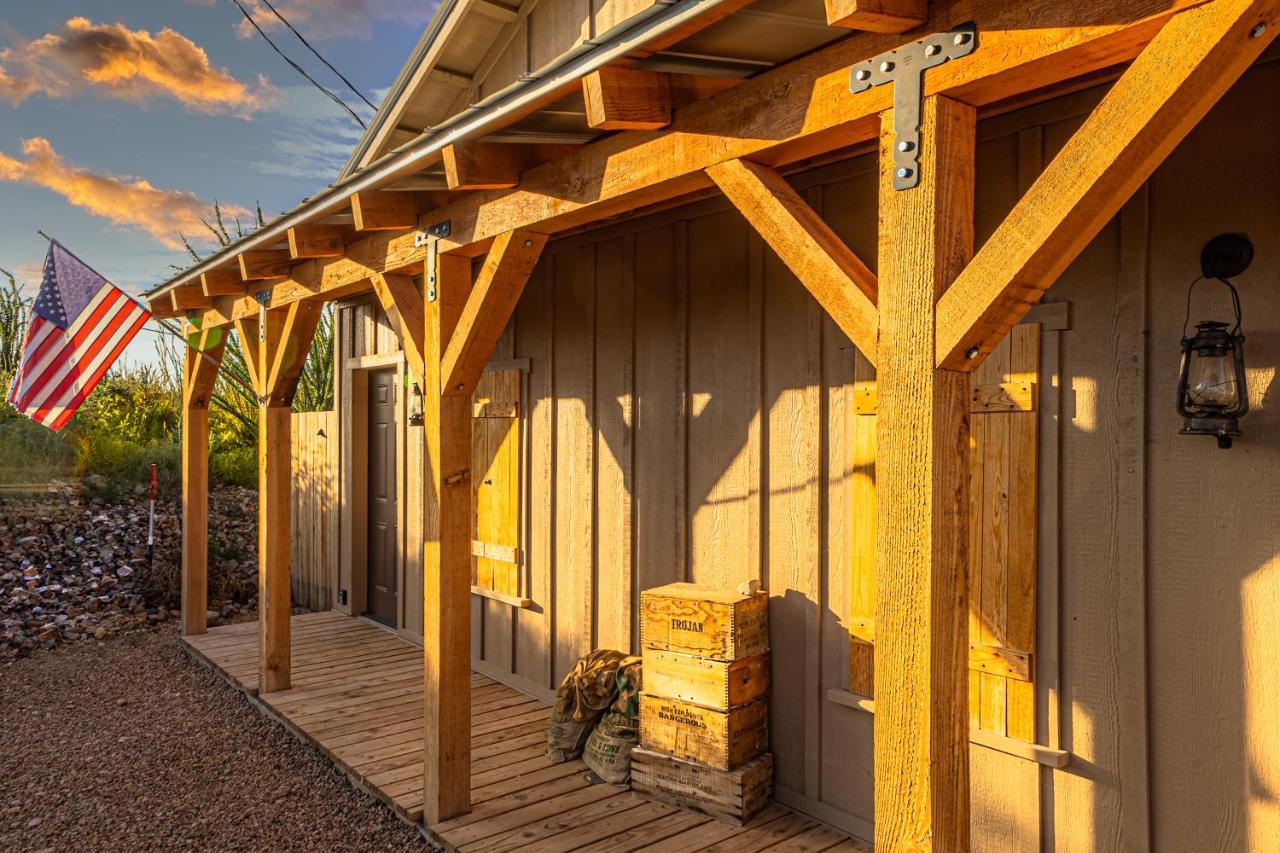 -Pet Friendly- Miners Cabin #6 - King Bed With Private Balcony Tombstone Bagian luar foto